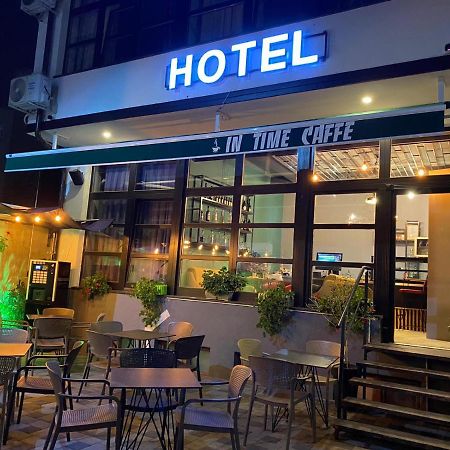 Hotel In Time 普里兹伦 外观 照片